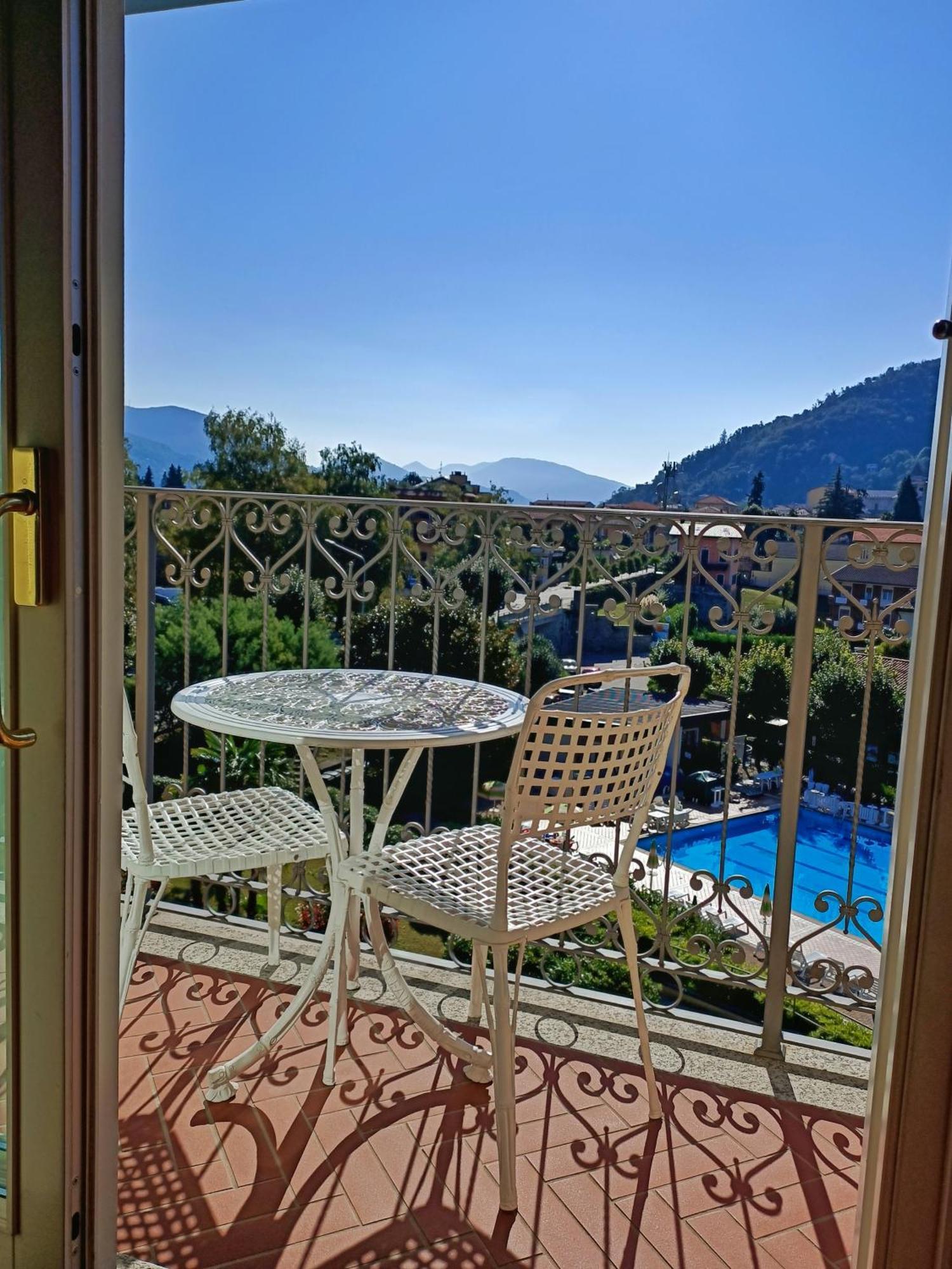 Aquazzurra Resort & Aparthotel Cannobio Exterior photo