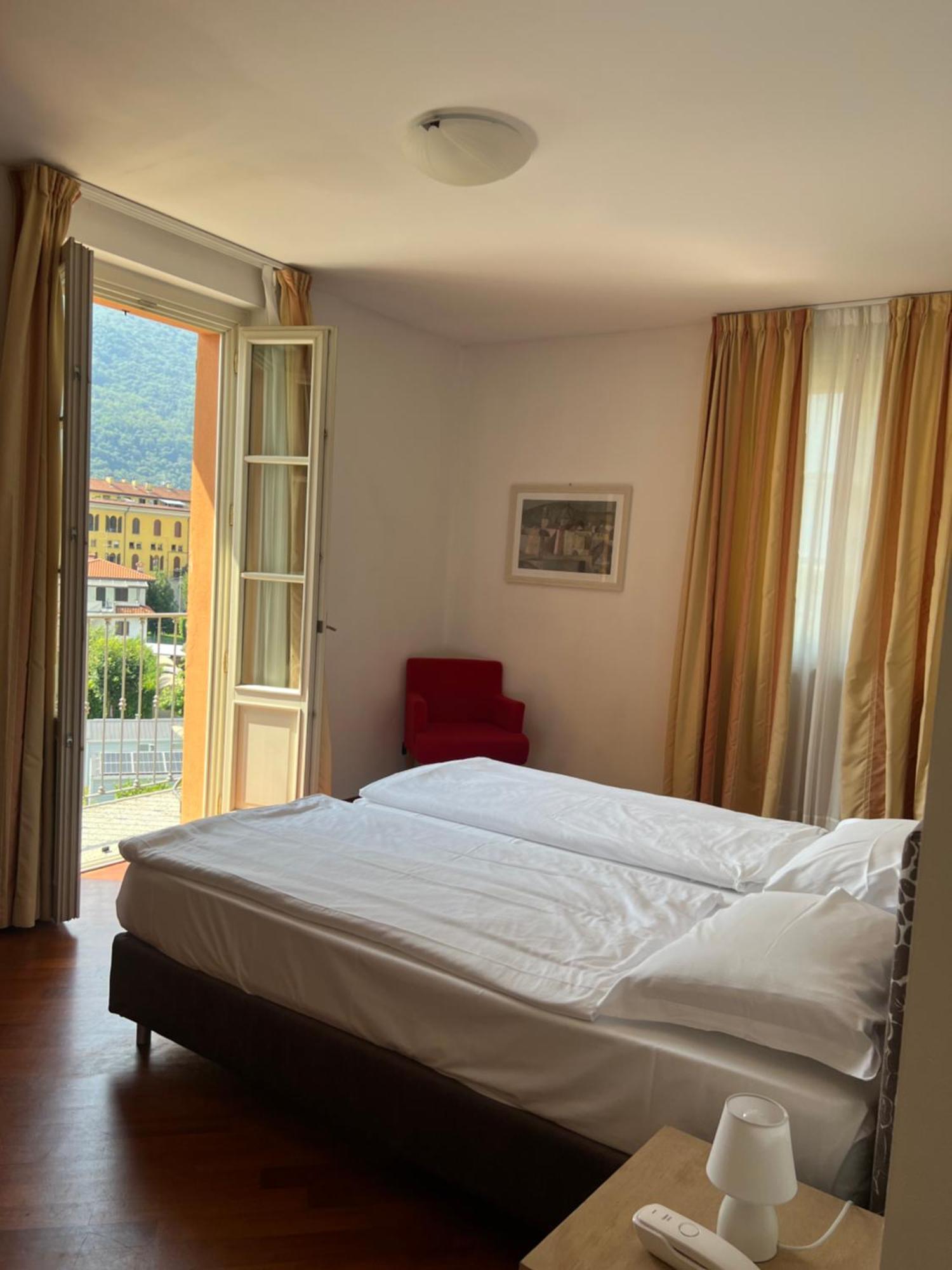 Aquazzurra Resort & Aparthotel Cannobio Exterior photo