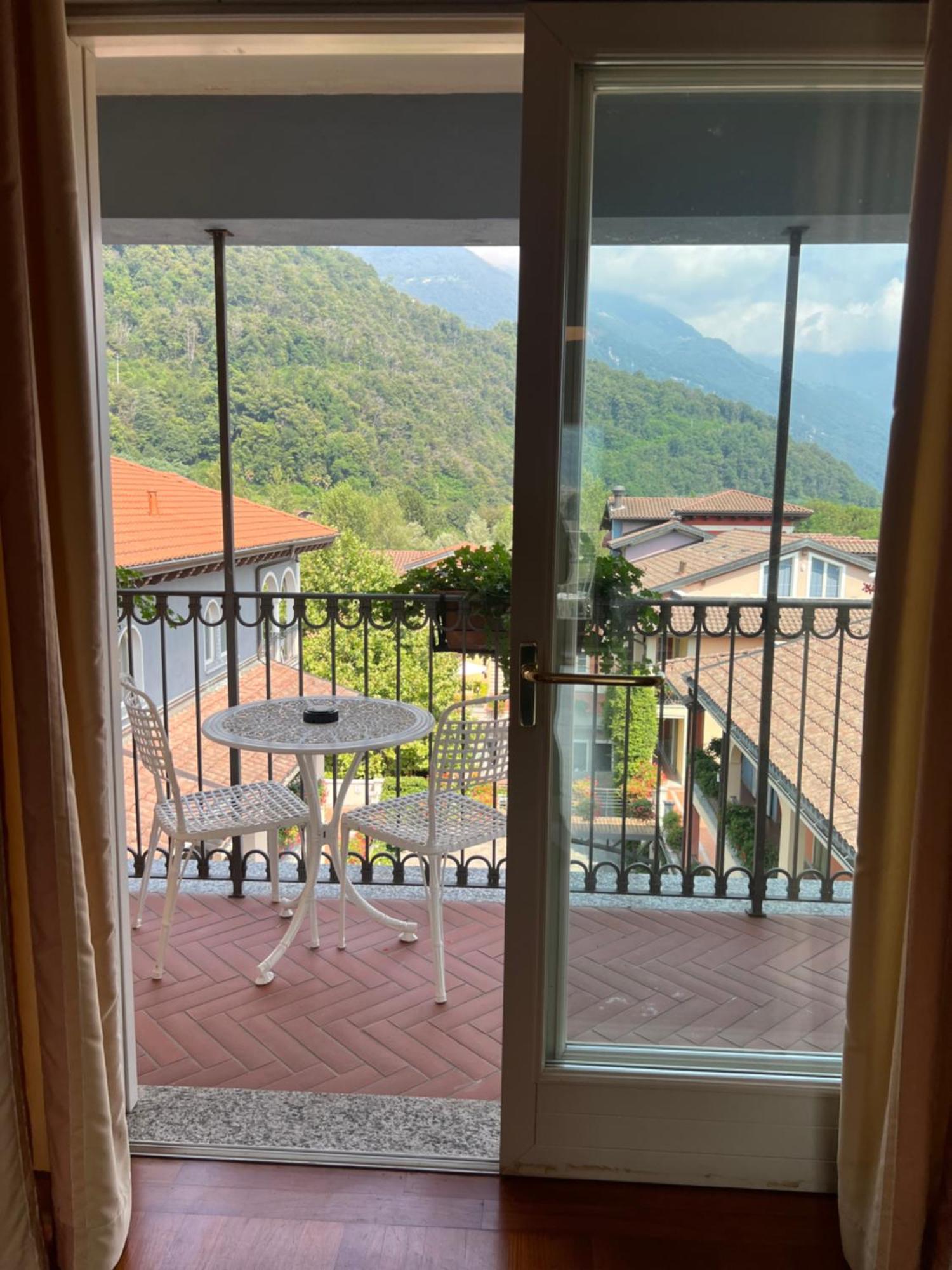 Aquazzurra Resort & Aparthotel Cannobio Exterior photo